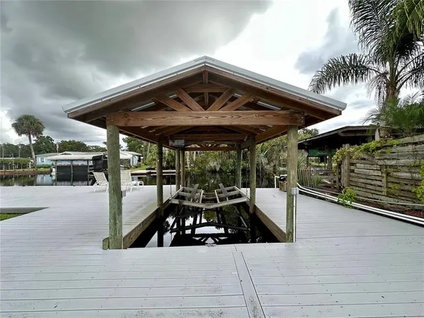 $379,000 | 55744 Holiday Circle, Astor, FL 32102