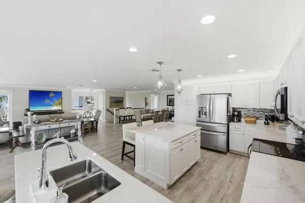 $970,000 | 10751 South Ocean Drive, Unit B2, Jensen Beach, FL 34957