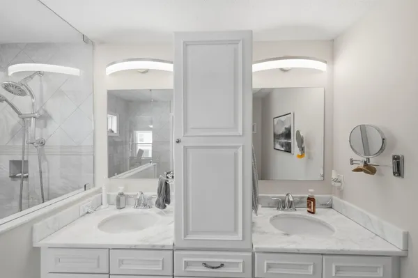 $970,000 | 10751 South Ocean Drive, Unit B2, Jensen Beach, FL 34957