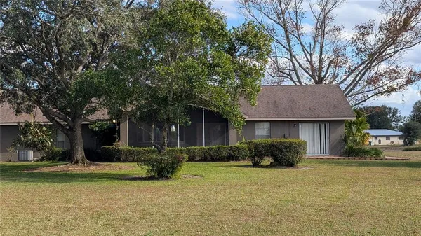 $1,999 | 408 Lexington Drive, Sebring, FL 33876