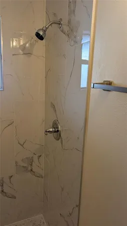 $1,999 | 408 Lexington Drive, Sebring, FL 33876