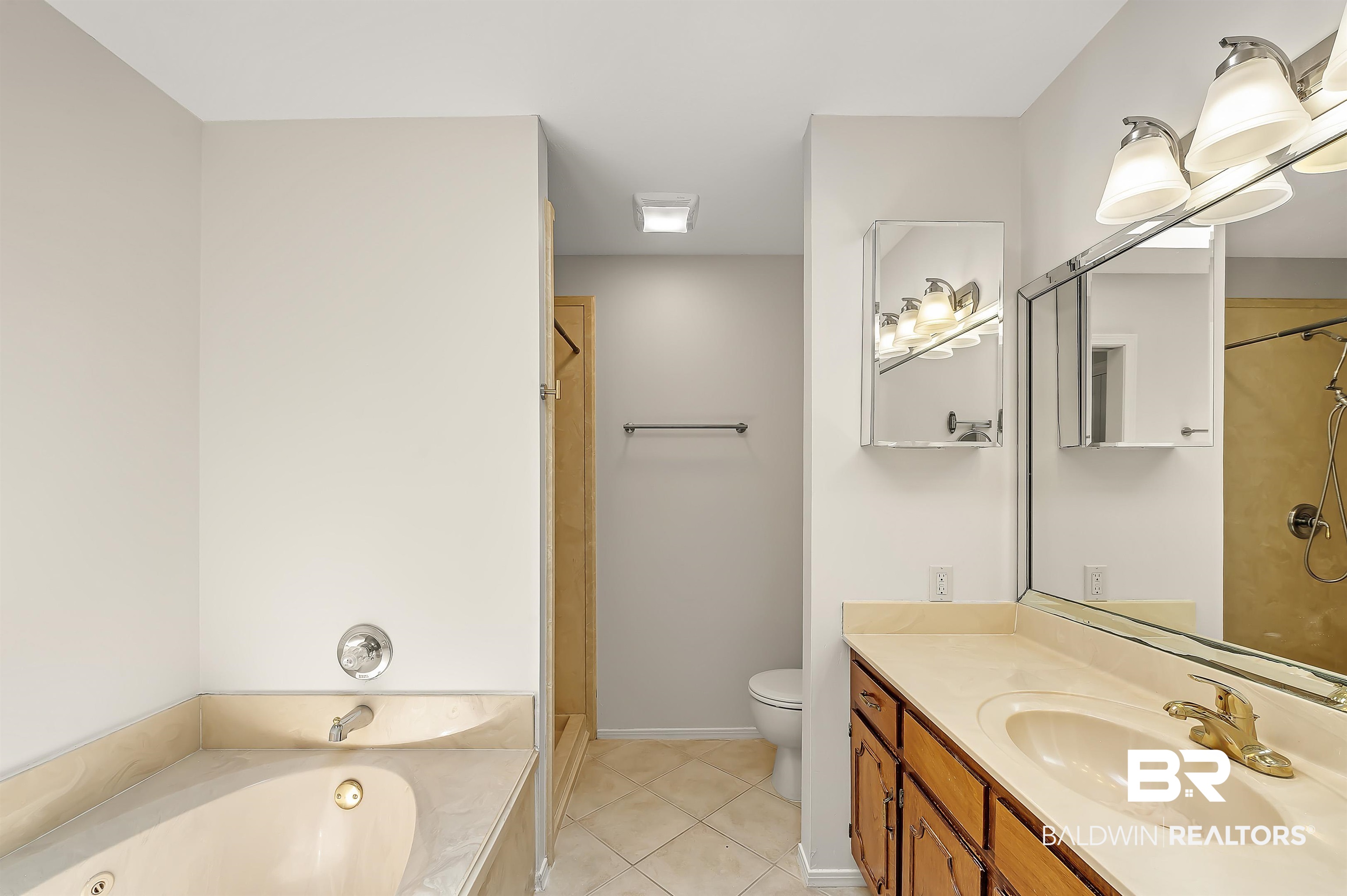 2 Command Heights Daphne, AL 36527 - Photo 26 of 31 Primary Bath