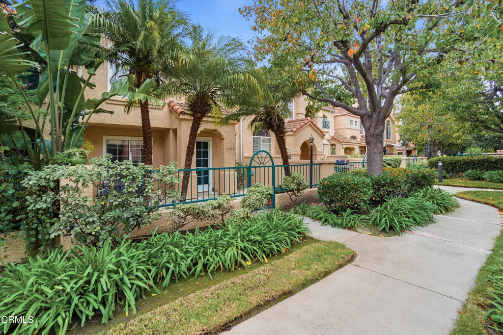 1209 Nautical Way Oxnard, CA 93030 - Photo 2 of 45