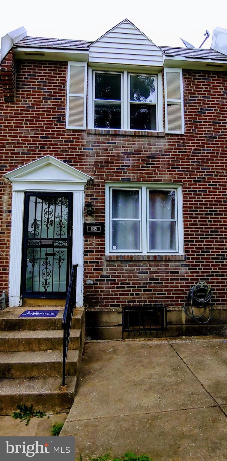 1815 Merribrook Road Philadelphia, PA 19151 - Photo 2 of 11 Gallery Image 2