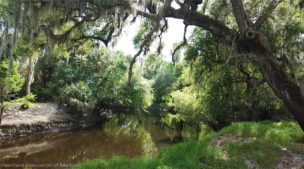 1520 West County Line Road Bowling Green, FL 33834 - Photo 29 of 33