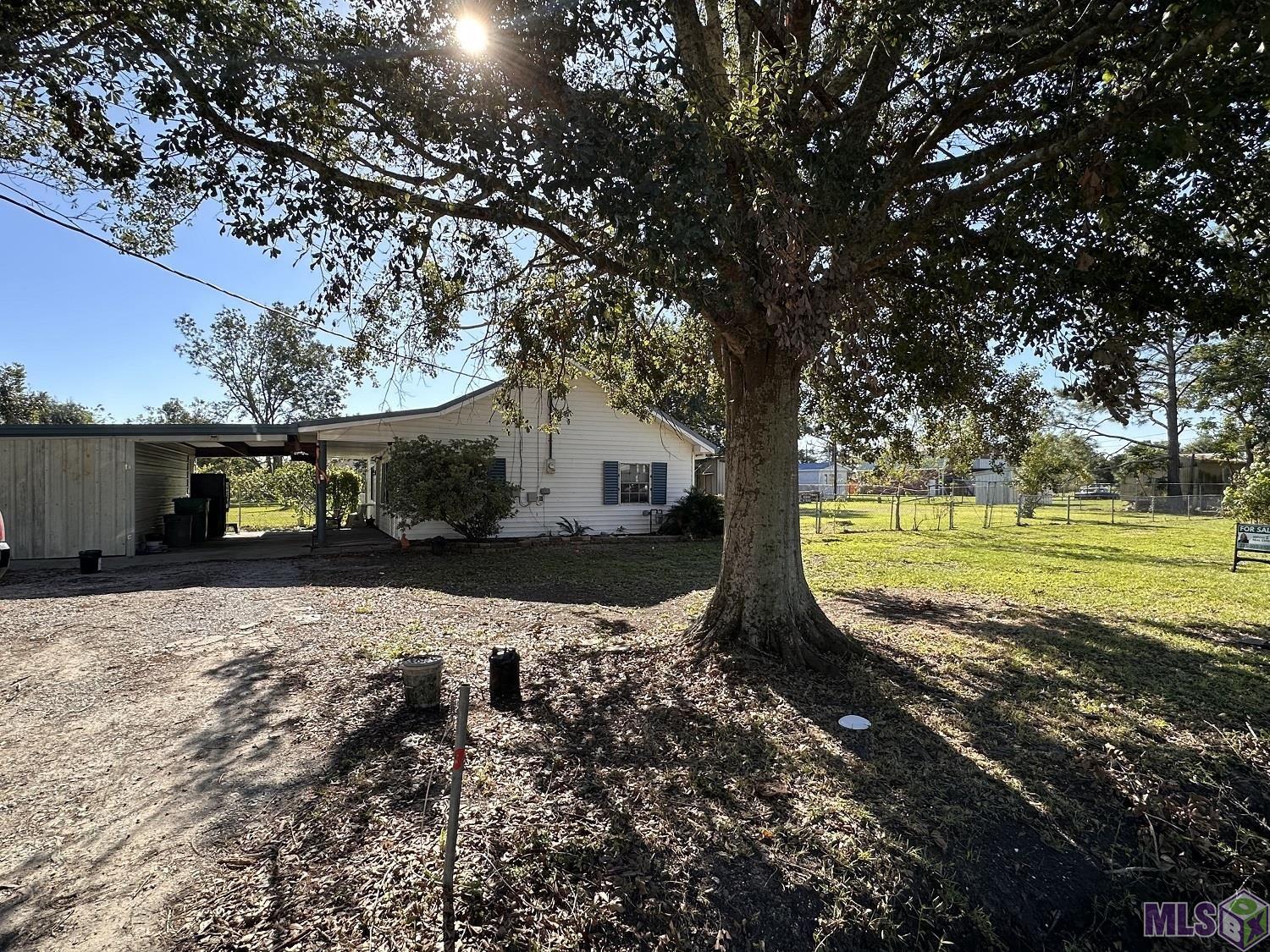 319 Dantin Street Raceland, LA 70394 - Photo 1 of 8 Gallery Image 1