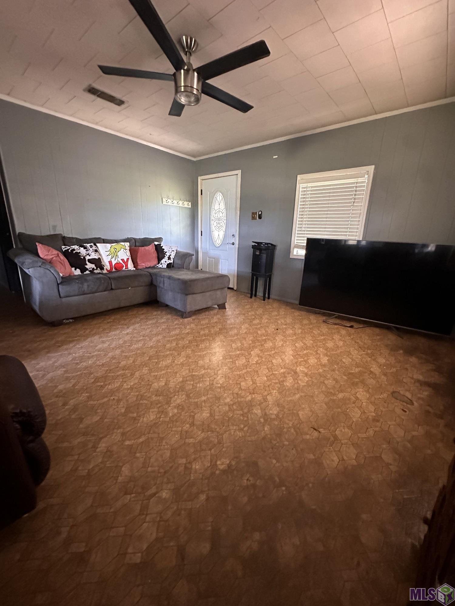 319 Dantin Street Raceland, LA 70394 - Photo 2 of 8 Gallery Image 2