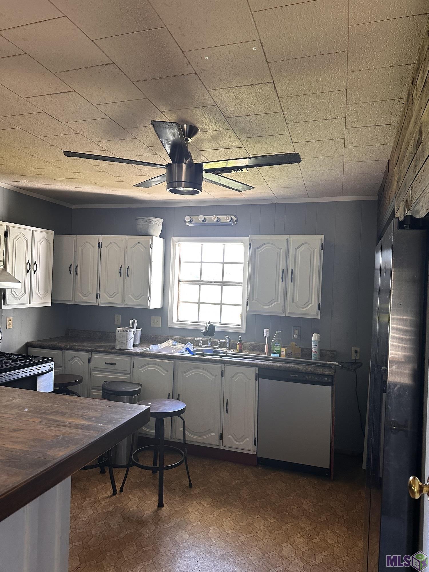 319 Dantin Street Raceland, LA 70394 - Photo 3 of 8 Gallery Image 3