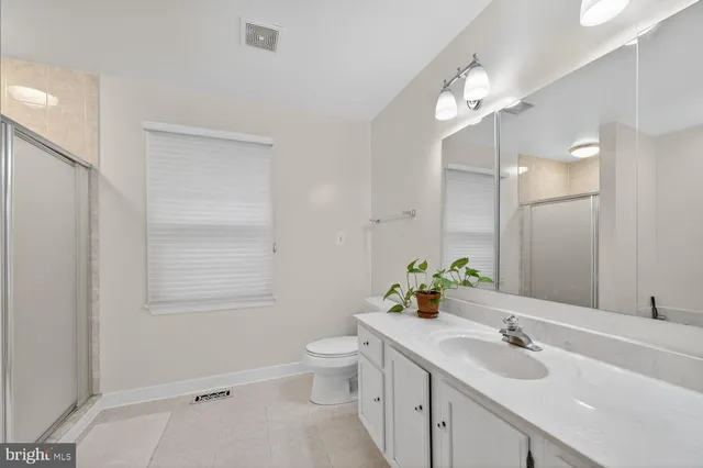 $569,900 | 15324 Georgian Square Court, Rockville, MD 20853