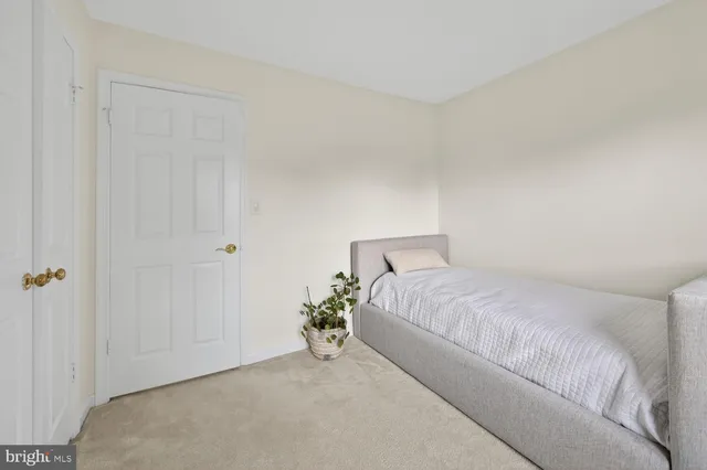 $569,900 | 15324 Georgian Square Court, Rockville, MD 20853