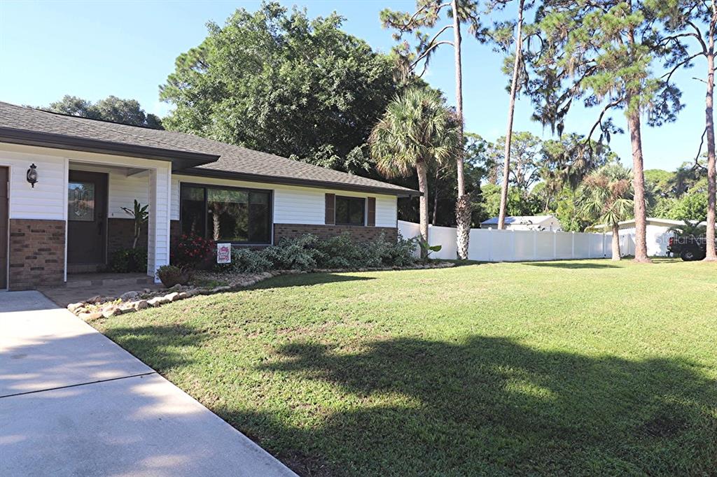 481 Yale Road Venice, FL 34293 - Photo 1 of 1
