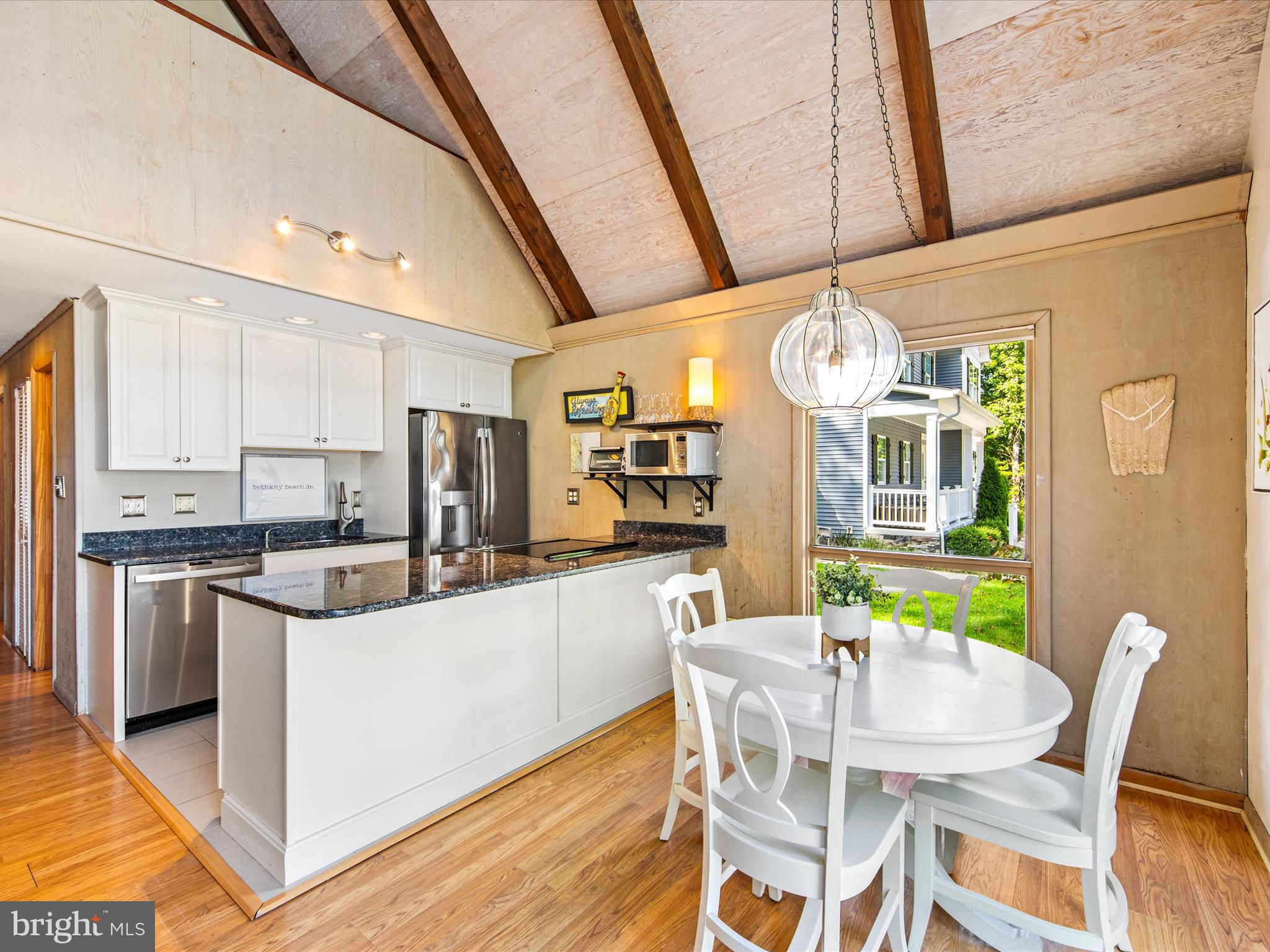 33314 Argyle Lane Bethany Beach, DE 19930 - Photo 7 of 40 Kitchen/dining area