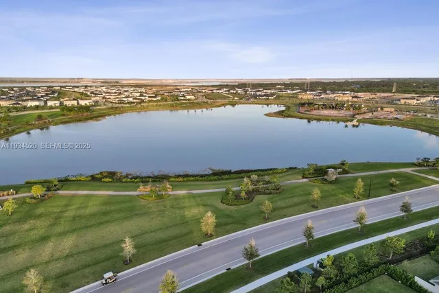 $3,700 | 19594 Broad Shore Walk, Unit 19594, Loxahatchee, FL 33470