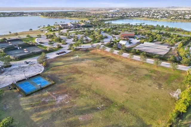 $3,700 | 19594 Broad Shore Walk, Unit 19594, Loxahatchee, FL 33470