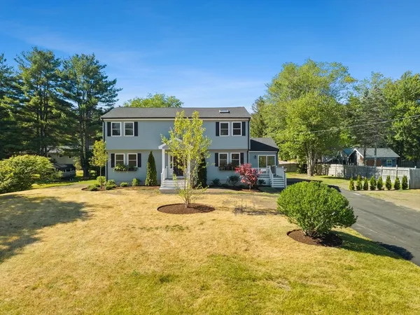 $795,999 | 53 Brewster Boulevard, West Bridgewater, MA 02379