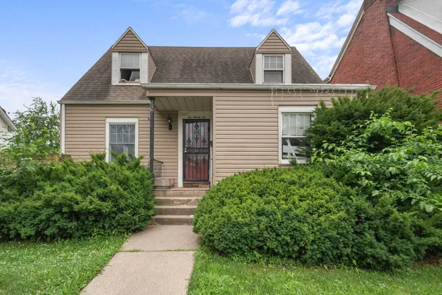 $125,000 | 296 East 148th Street, Harvey, IL 60426