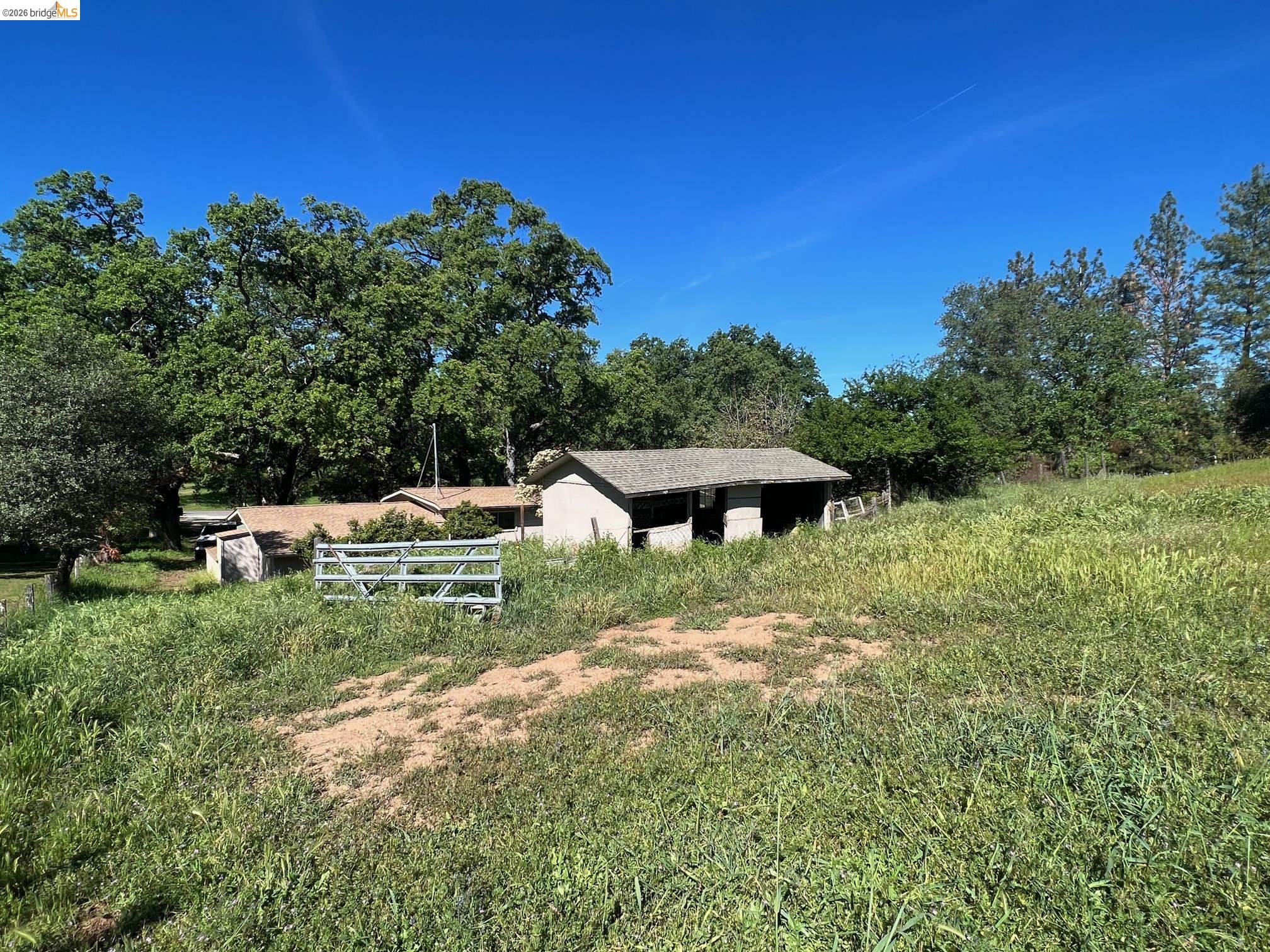 18191 Woodham Carne Road Sonora, CA 95370 - Photo 36 of 38 View of yard featuring a rural view