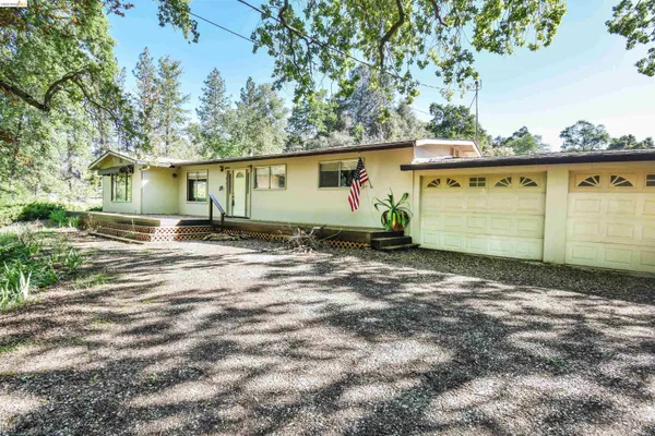 $359,000 | 18191 Woodham Carne Road, Sonora, CA 95370