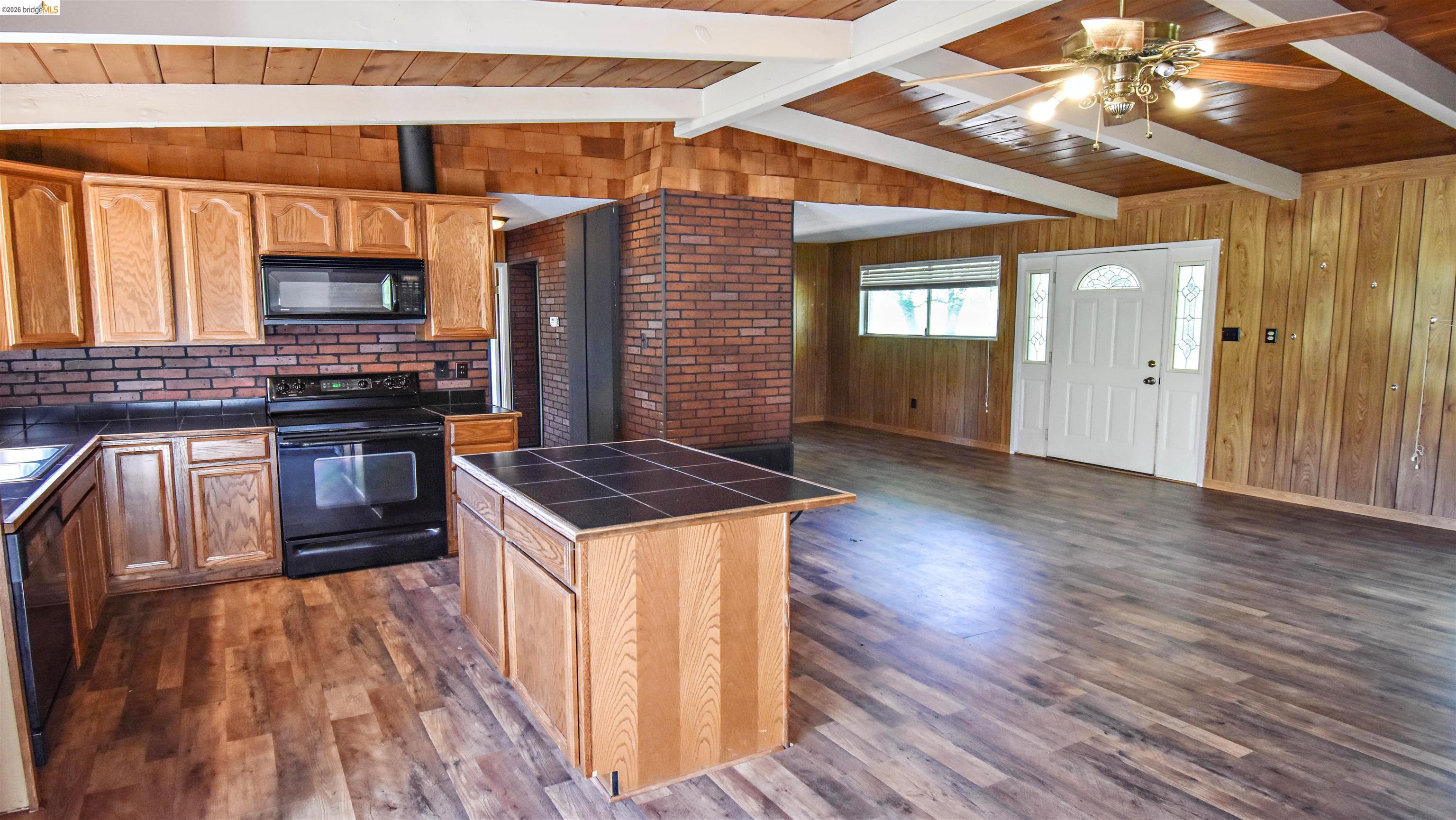 18191 Woodham Carne Road Sonora, CA 95370 - Photo 10 of 38