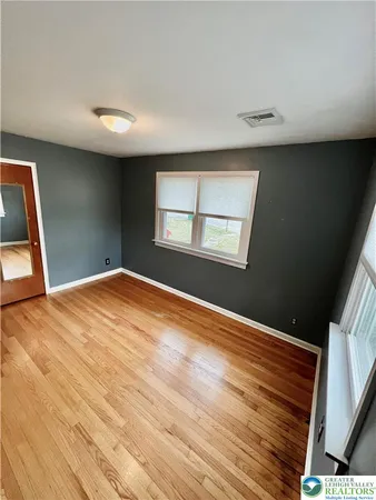 $2,300 | 2121 7th Street, Bethlehem, PA 18020