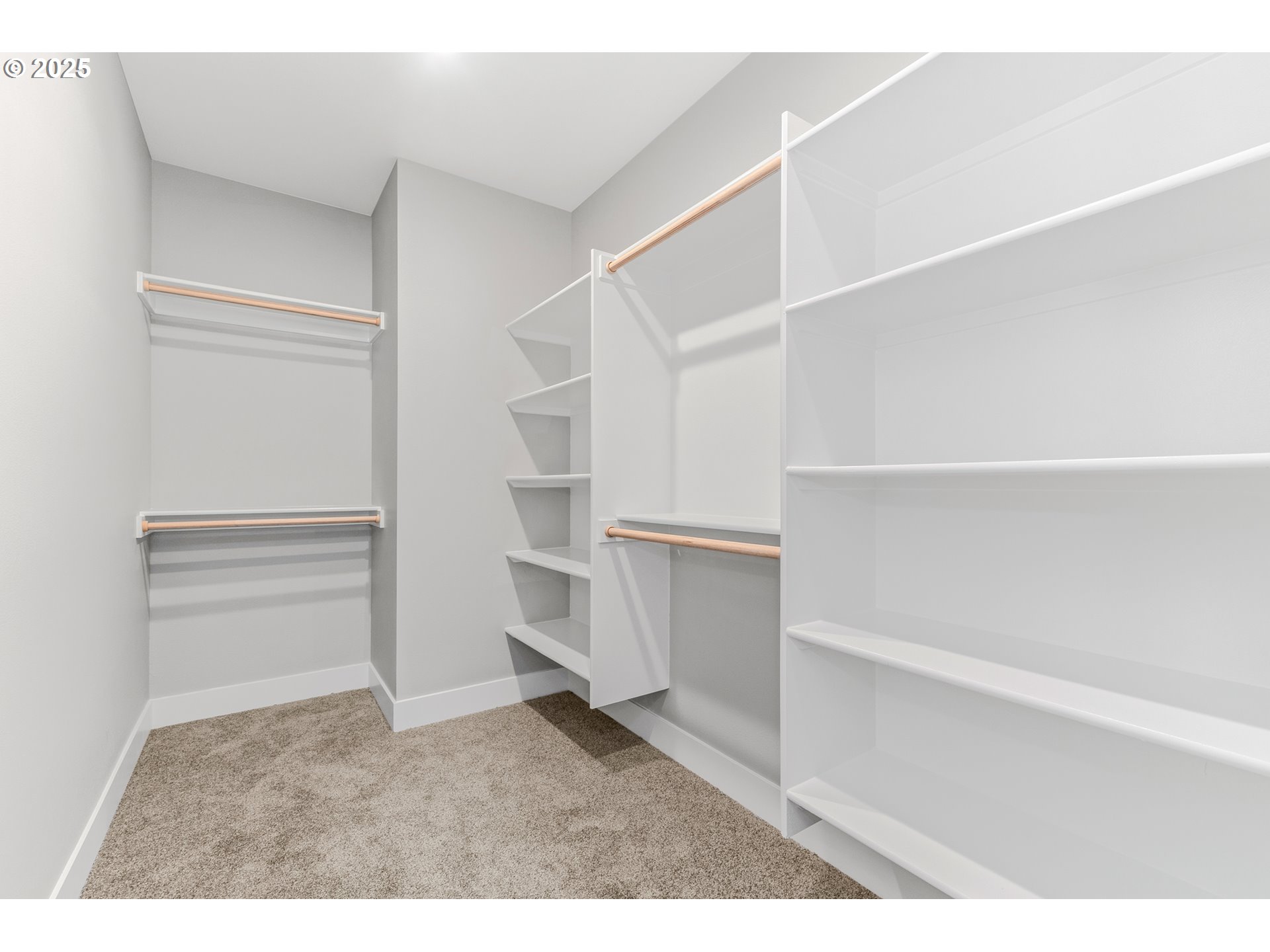 623 Vertex Street Winlock, WA 98596 - Photo 16 of 38 a view of an empty walk in closet