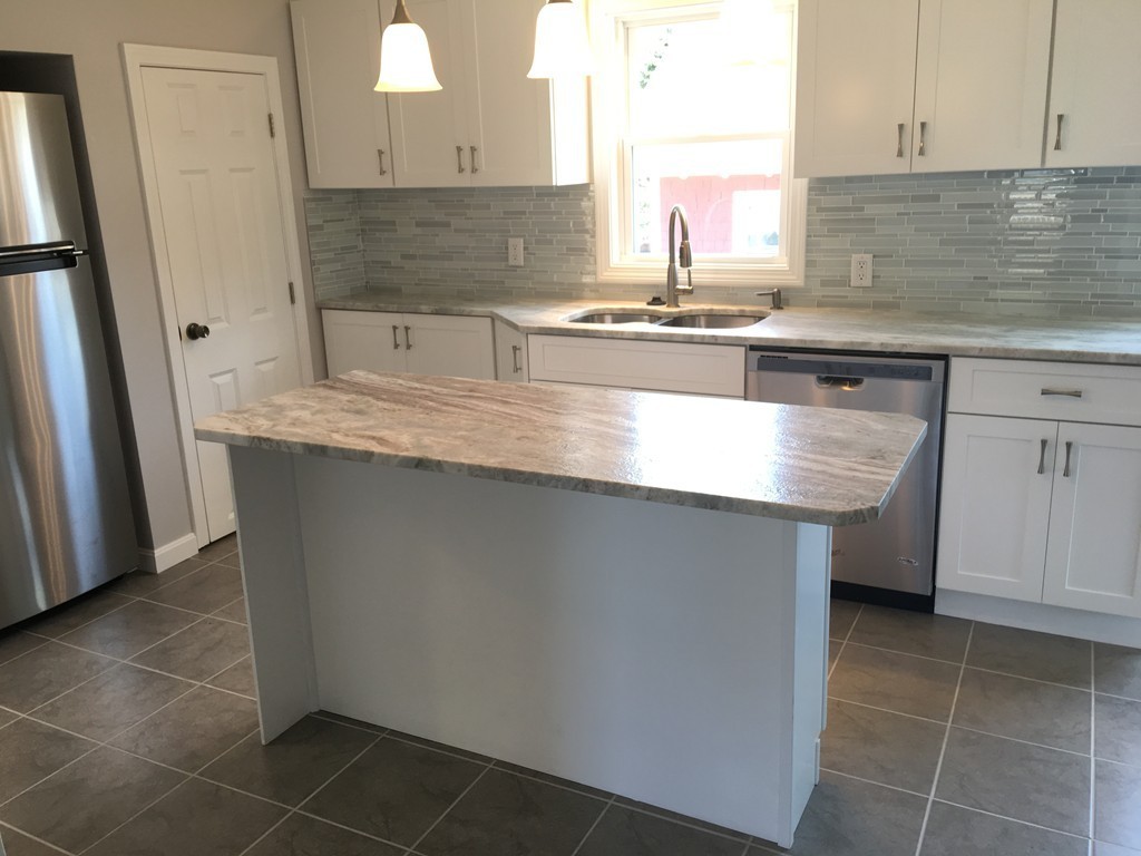 141 West Main Street Ware, MA 01082 - Photo 3 of 22 Gallery Image 3