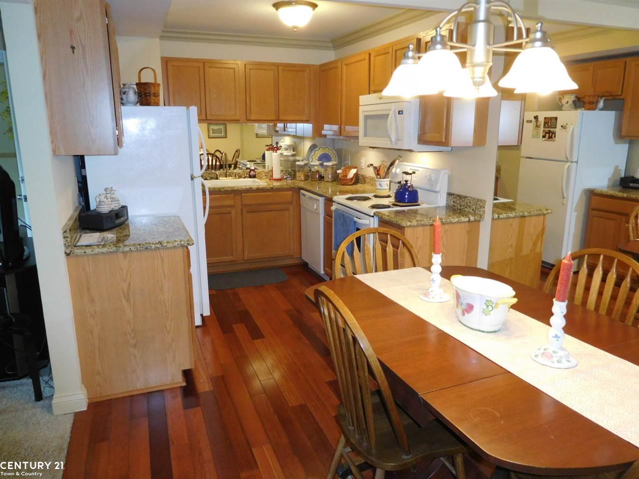 2377 Walton Boulevard Rochester Hills, MI 48309 - Photo 7 of 12