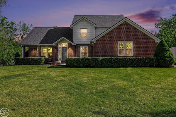 $469,900 | 14270 31 Mile Road, Washington, MI 48095