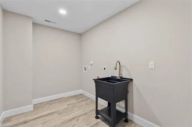 $459,000 | 6716 Planters Drive, High Point, NC 27265