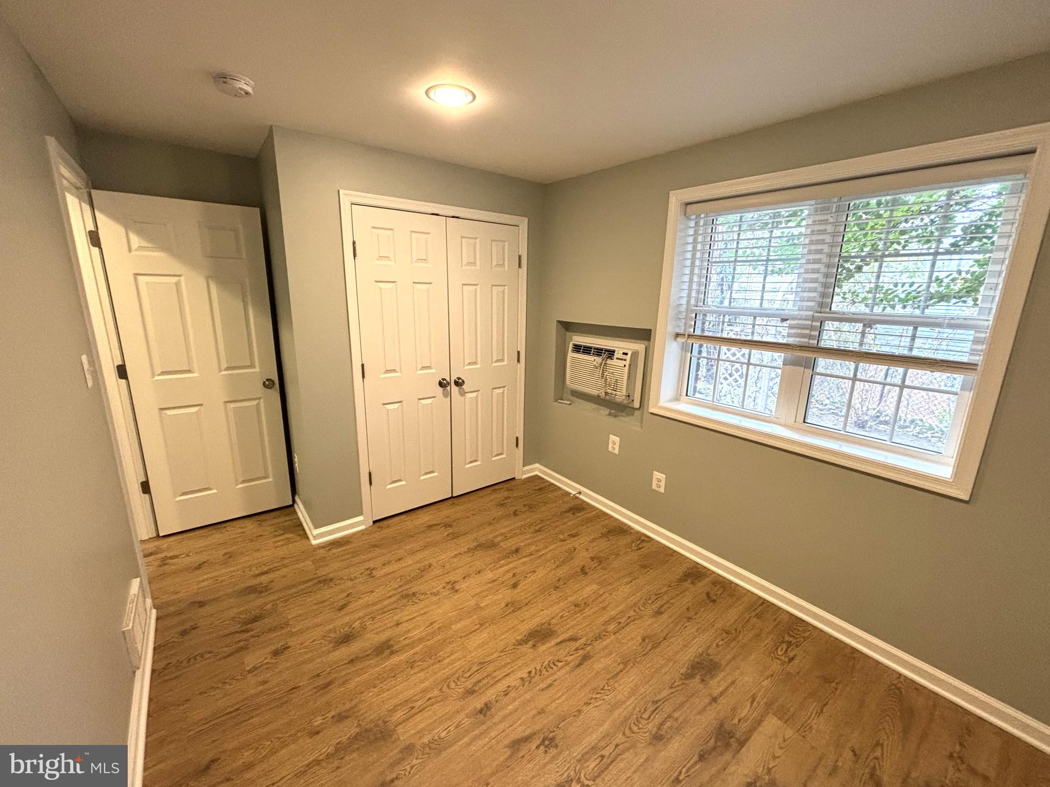3512 Gunston Road Alexandria, VA 22302 - Photo 10 of 29 a view of an empty room with a window