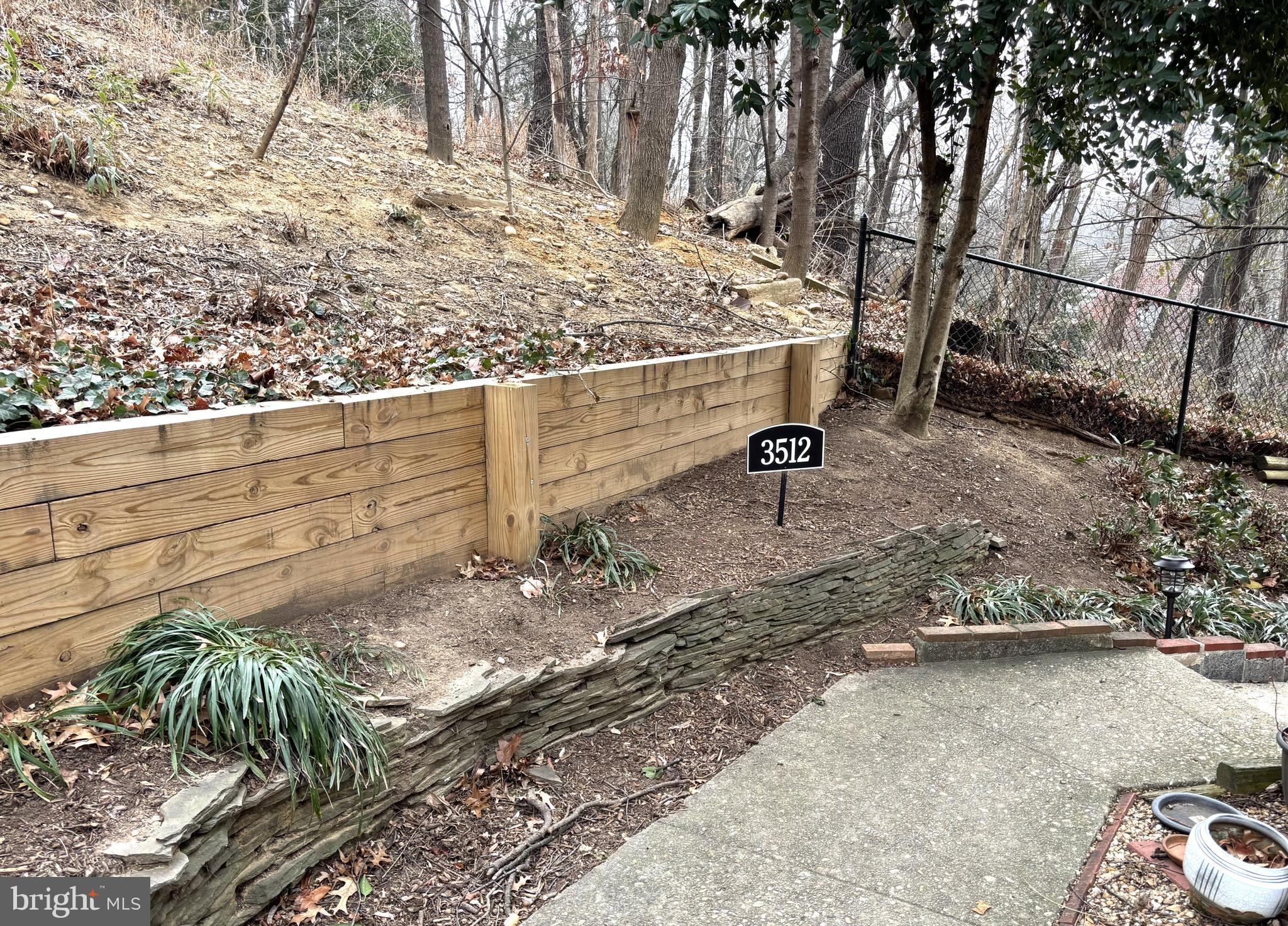 3512 Gunston Road Alexandria, VA 22302 - Photo 2 of 29 a view of a yard with an empty space