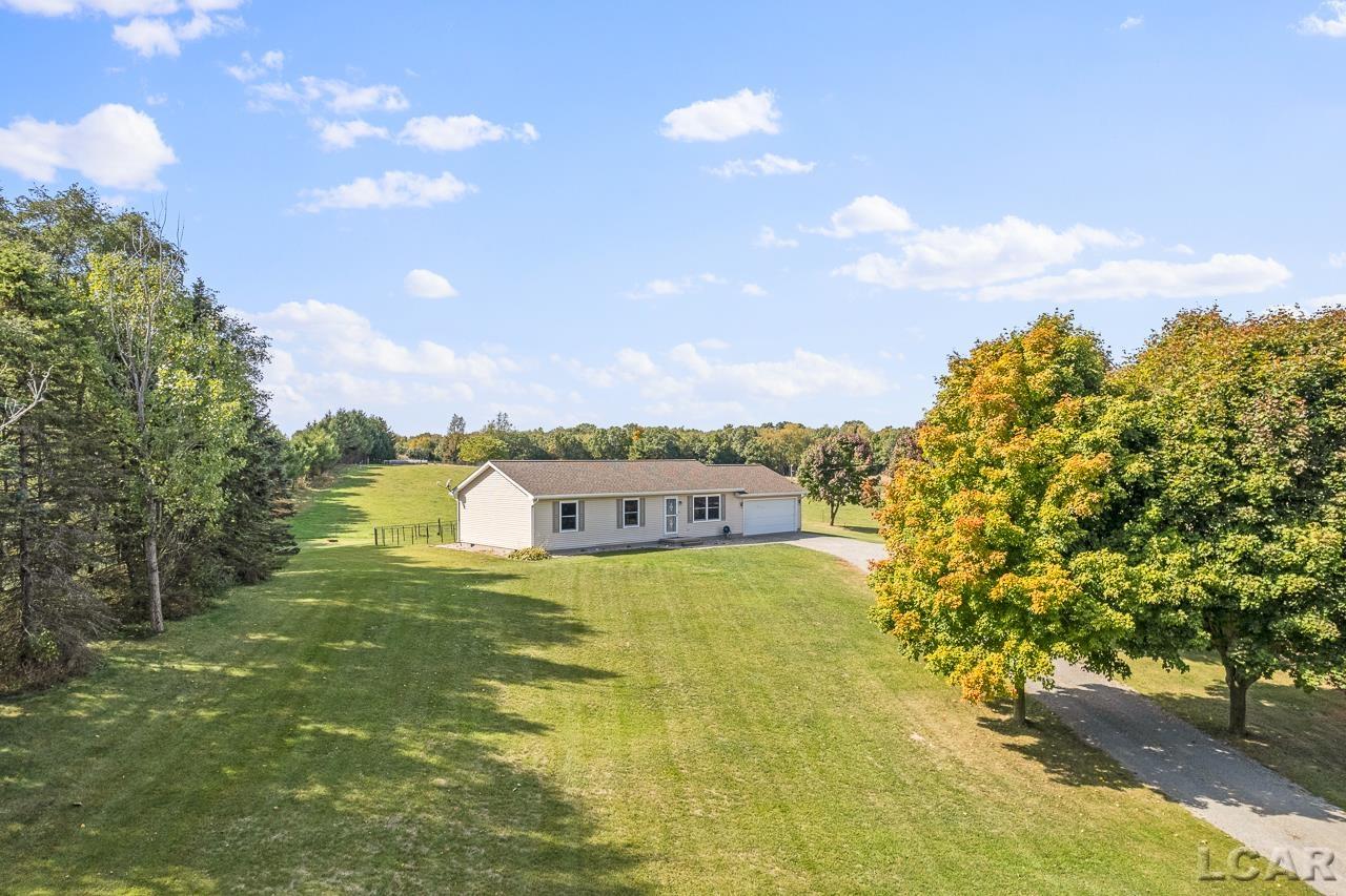 6710 Norvell Road Brooklyn, MI 49230 - Photo 2 of 36 50092444-1.JPG