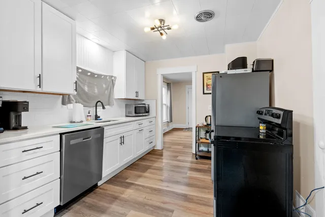 $324,000 | 824 East Crown Avenue, Spokane, WA 99207