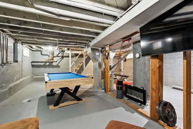 $324,000 | 824 East Crown Avenue, Spokane, WA 99207