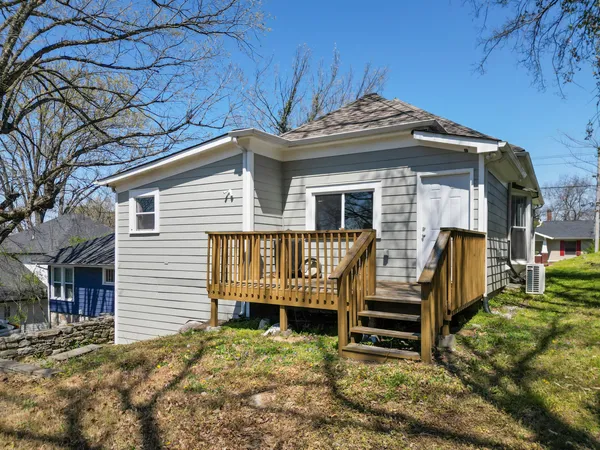 $2,300 | 1906 Vine Street, Chattanooga, TN 37404