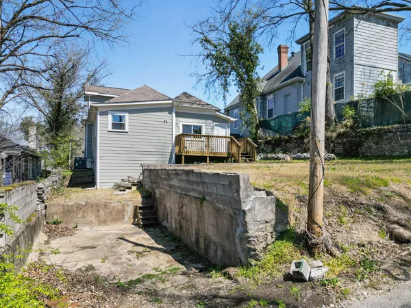 $2,300 | 1906 Vine Street, Chattanooga, TN 37404