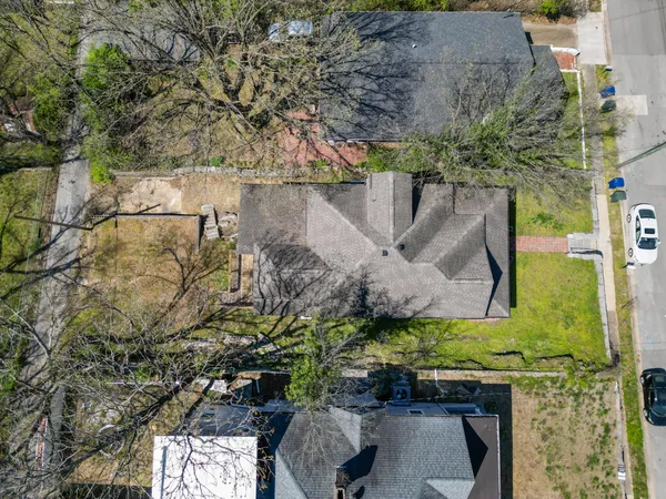 $2,300 | 1906 Vine Street, Chattanooga, TN 37404