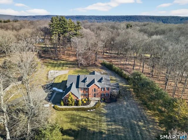 a view of an entryway