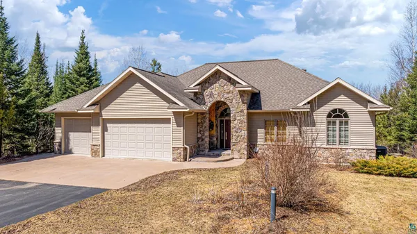 $749,000 | 2211 Spaulding Drive, Ely, MN 55731