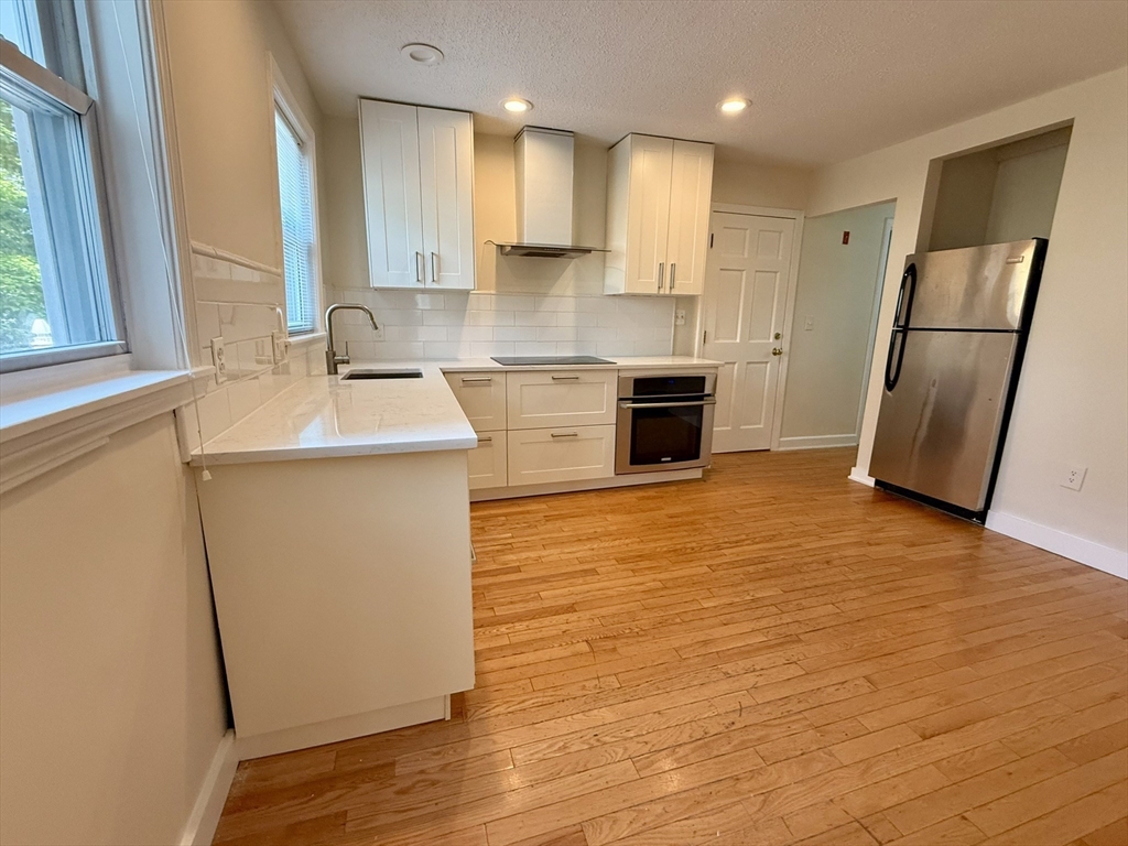 40 Chestnut Street, Unit 1 Andover, MA 01810 - Photo 7 of 20