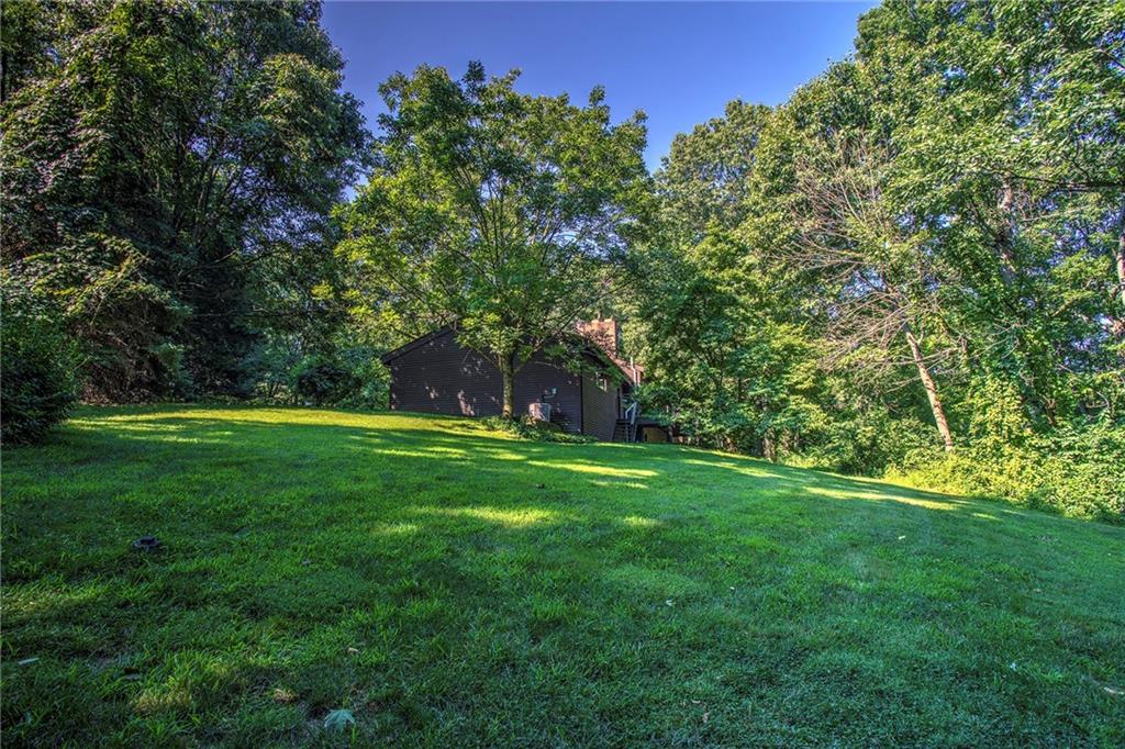 150 Riding Trail Lane Fox Chapel, PA 15215 - Photo 24 of 25 Side yard