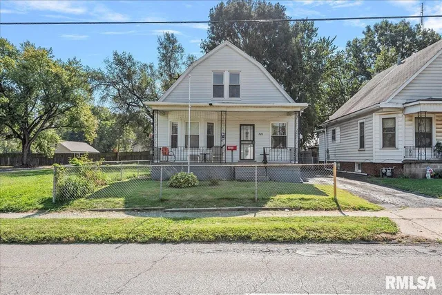 $81,900 | 2028 North Peoria Road, Springfield, IL 62702