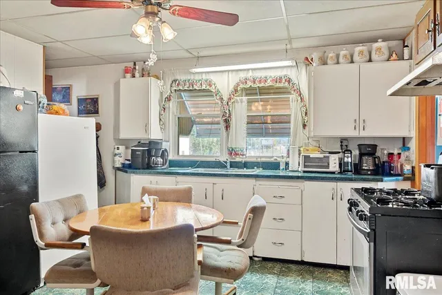 $81,900 | 2028 North Peoria Road, Springfield, IL 62702