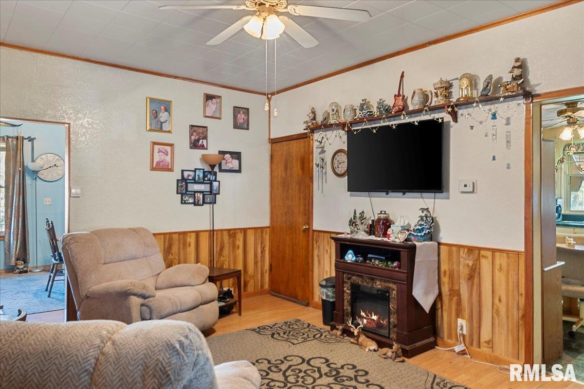 2028 North Peoria Road Springfield, IL 62702 - Photo 10 of 35 Gallery Image 10