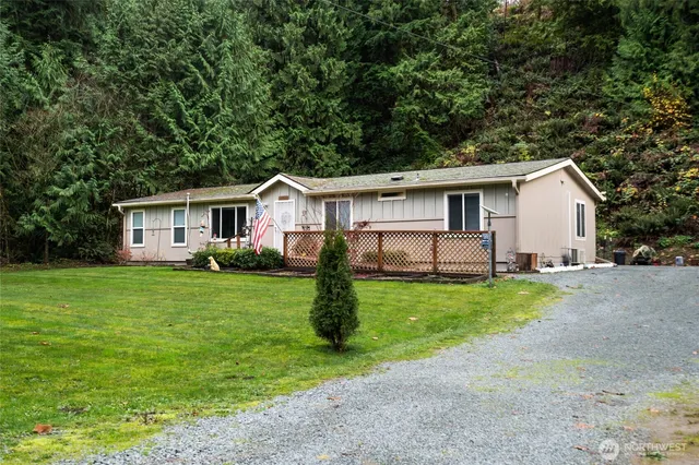 $437,000 | 9054 West Pressentin Drive, Concrete, WA 98237