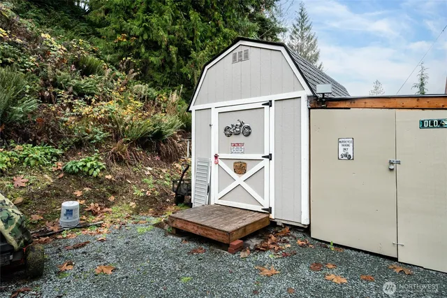 $437,000 | 9054 West Pressentin Drive, Concrete, WA 98237