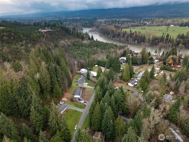 $437,000 | 9054 West Pressentin Drive, Concrete, WA 98237