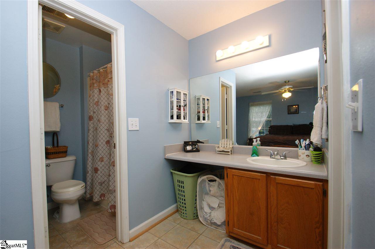 231 Milky Way Greer, SC 29651 - Photo 12 of 19 Gallery Image 12