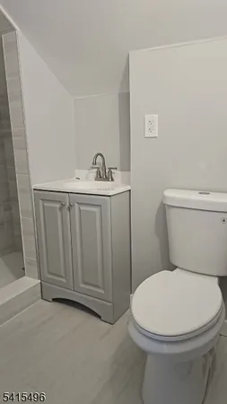 $2,000 | 18 Eagle Avenue, Unit 3, Paterson, NJ 07503