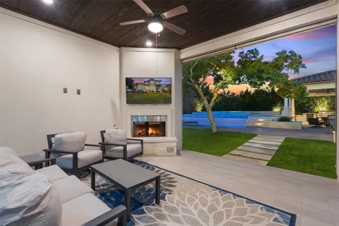 $1,685,000 | 403 Woodside Terrace, Austin, TX 78738